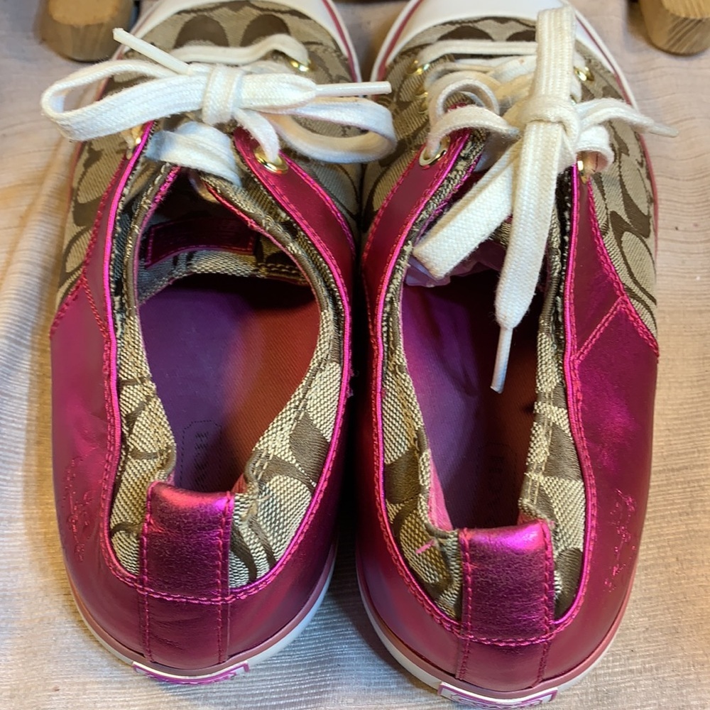 Coach logo sneakers almost NEW, EC, preloved - Picture 14 of 16